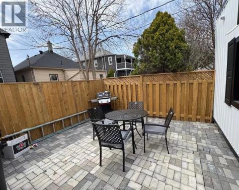 1240 Cataraqui Street Windsor ON N9A 2K5