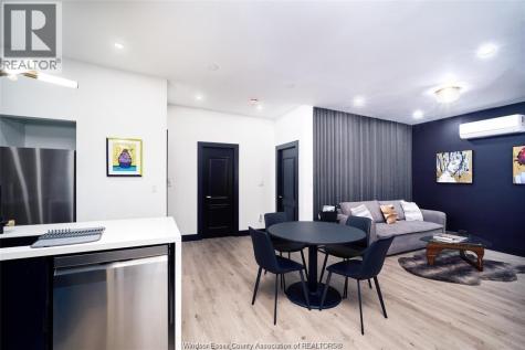 1240 Cataraqui Street Windsor ON N9A 2K5
