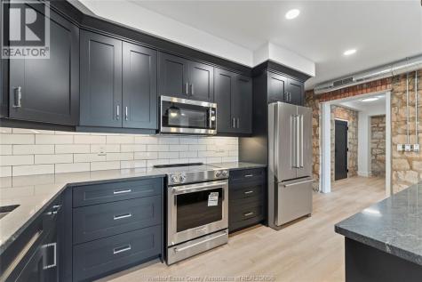 247 Brock Street Amherstburg ON N9V 2H4