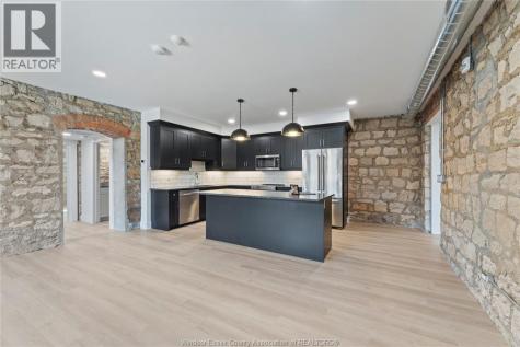 247 Brock Street Amherstburg ON N9V 2H4
