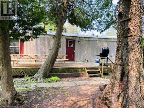 9 Tamarac Road Northern Bruce Peninsula ON N0H 2R0