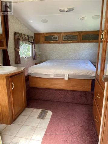 9 Tamarac Road Northern Bruce Peninsula ON N0H 2R0