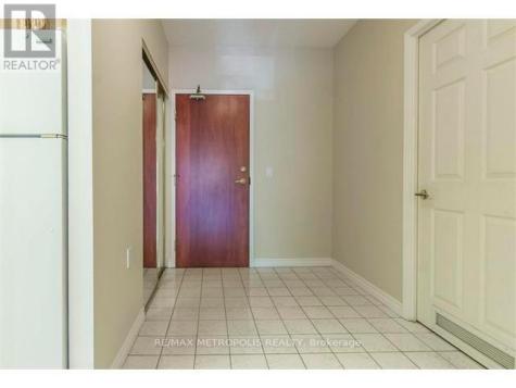 405 Erb Street West Waterloo ON N2L 1W7