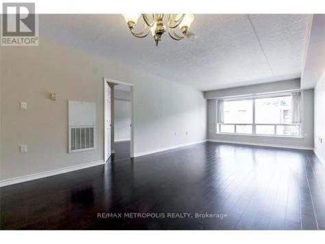 405 Erb Street West Waterloo ON N2L 1W7