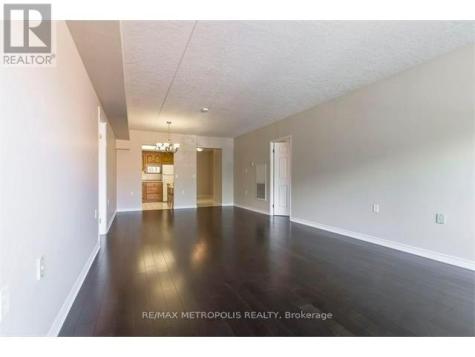 405 Erb Street West Waterloo ON N2L 1W7