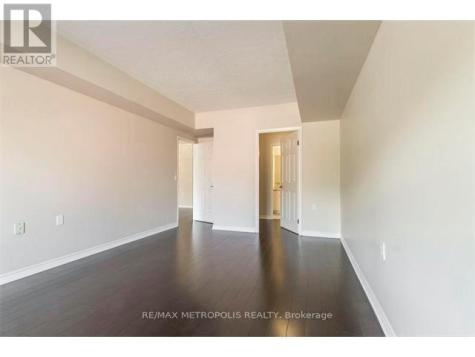 405 Erb Street West Waterloo ON N2L 1W7