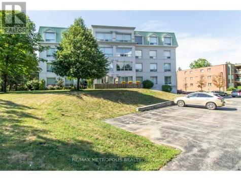 405 Erb Street West Waterloo ON N2L 1W7