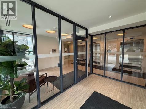 1100 Lackner Place Kitchener ON N2A 0M1