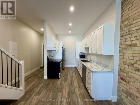 537 Talbot Street St. Thomas ON N5P 1C3