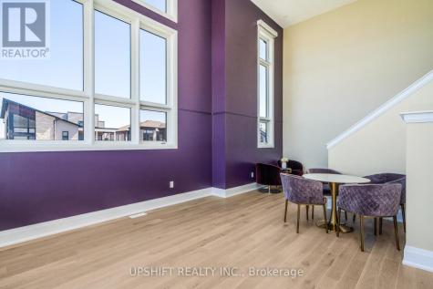 101 Stoneleigh Drive Blue Mountains ON L9Y 4P5