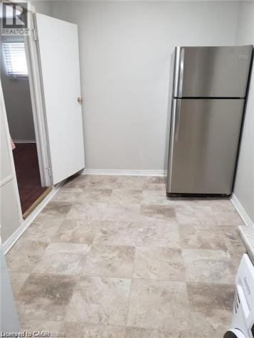 205 Kenilworth Avenue North Hamilton ON L8H 4S3