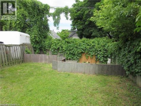 205 Kenilworth Avenue North Hamilton ON L8H 4S3
