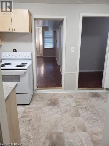 205 Kenilworth Avenue North Hamilton ON L8H 4S3