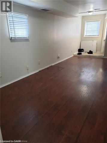 205 Kenilworth Avenue North Hamilton ON L8H 4S3