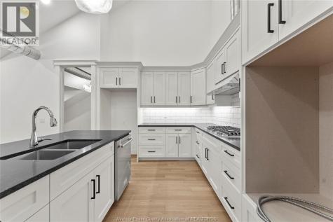 247 Brock Street Amherstburg ON N9V 2H4