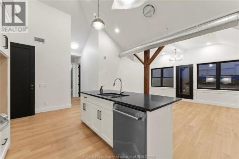 247 Brock Street Amherstburg ON N9V 2H4