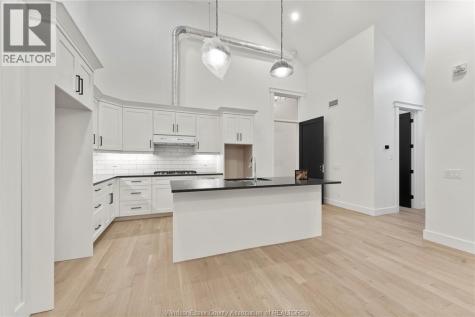 247 Brock Street Amherstburg ON N9V 2H4
