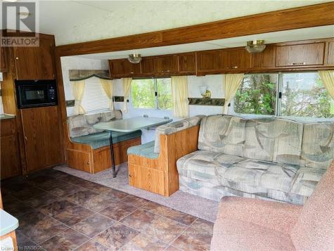 9 Tamarac Road Northern Bruce Peninsula ON N0H 2R0
