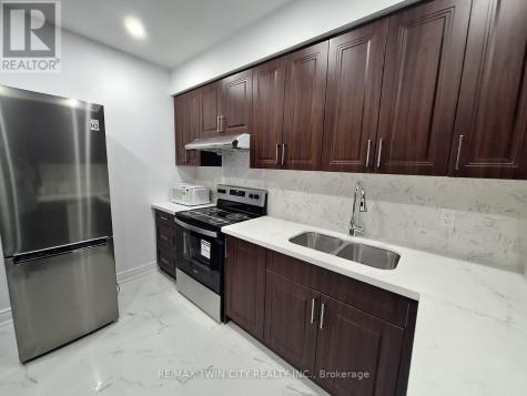15 Spring Creek Street Kitchener ON N2A 0G3