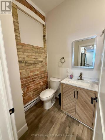 537 Talbot Street St. Thomas ON N5P 1C3