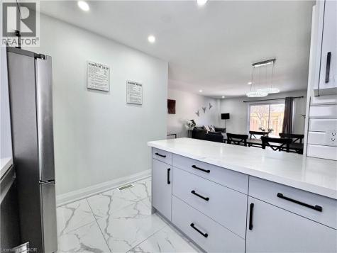 138 Jansen Avenue Kitchener ON N2A 2L7