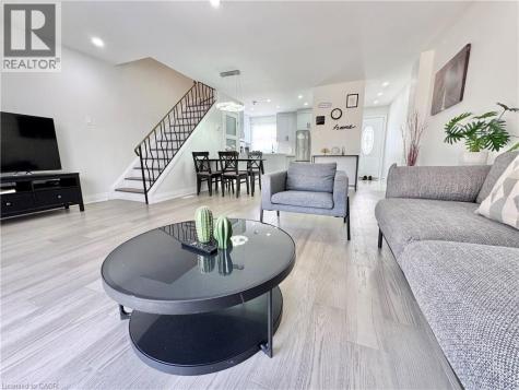 138 Jansen Avenue Kitchener ON N2A 2L7