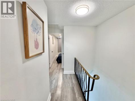 138 Jansen Avenue Kitchener ON N2A 2L7