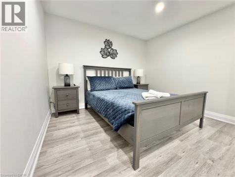 138 Jansen Avenue Kitchener ON N2A 2L7