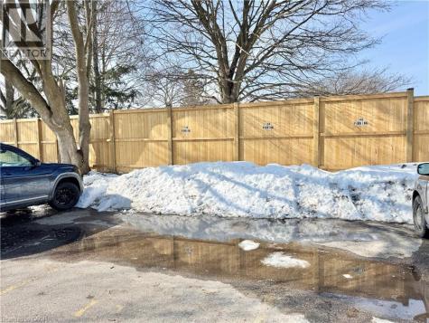 138 Jansen Avenue Kitchener ON N2A 2L7