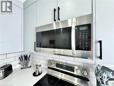 138 Jansen Avenue Kitchener ON N2A 2L7