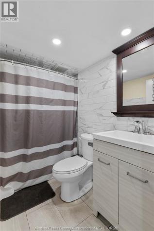 609 St. Joseph Windsor ON N9C 3H3