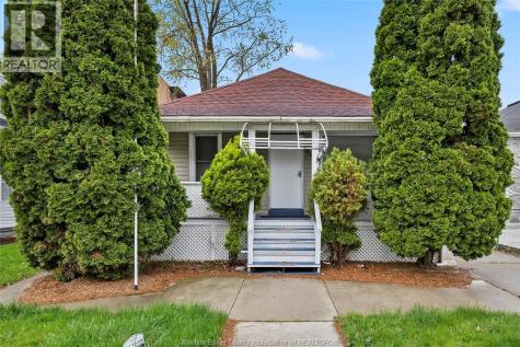 609 St. Joseph Windsor ON N9C 3H3