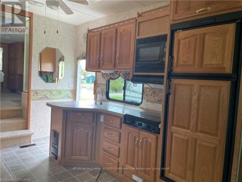 9 Tamarac Road Northern Bruce Peninsula ON N0H 2R0