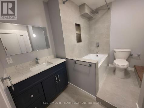 82 Albert Street North Orillia ON L3V 5K5