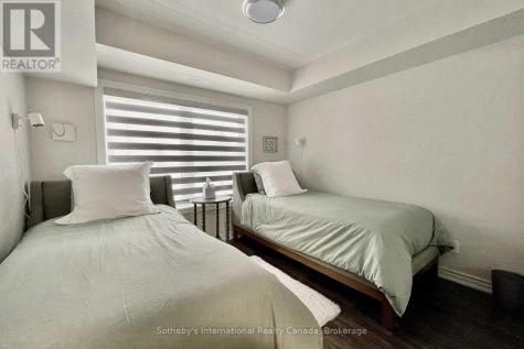 2 Cove Court Collingwood ON L9Y 0Y6