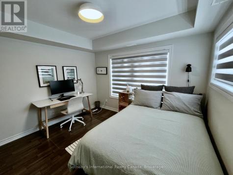 2 Cove Court Collingwood ON L9Y 0Y6