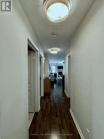 2 Cove Court Collingwood ON L9Y 0Y6