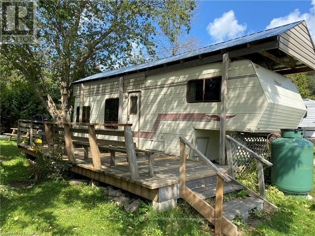 9 Tamarac Road Northern Bruce Peninsula ON N0H 2R0