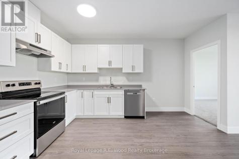 31 Anne Street Aylmer ON N5H 2P4
