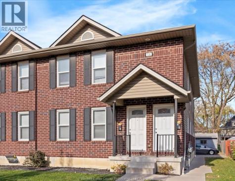 528 Chippawa Windsor ON N9C 2W3