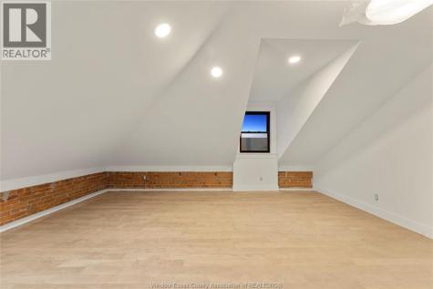 247 Brock Street Amherstburg ON N9V 2H4