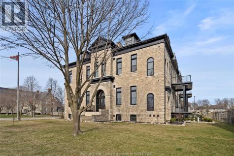 247 Brock Street Amherstburg ON N9V 2H4
