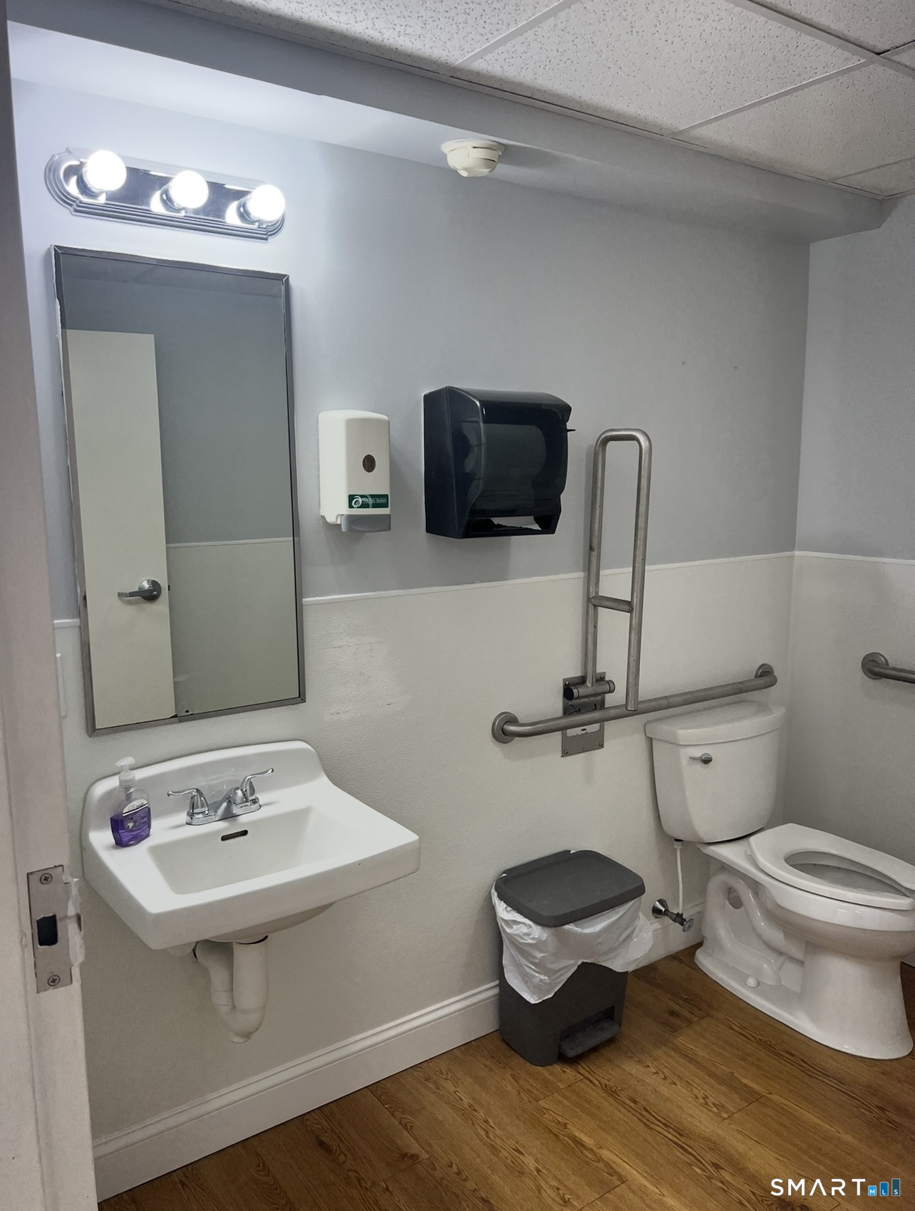 345 Meriden Road Waterbury CT 06705