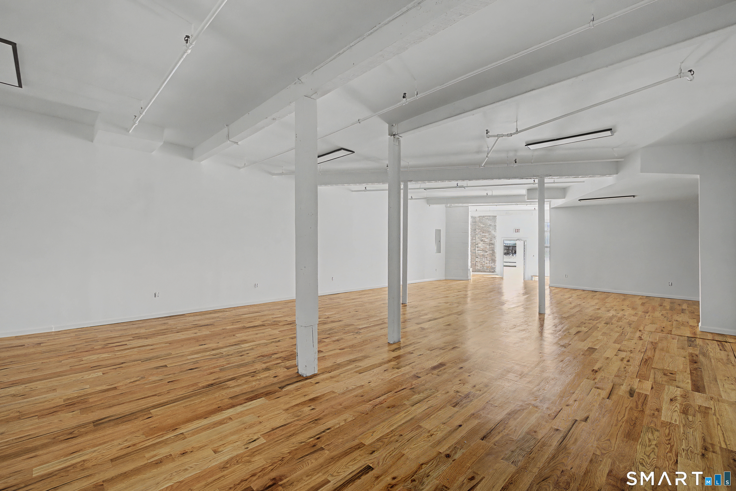 53 Crescent Avenue Bridgeport CT 06608