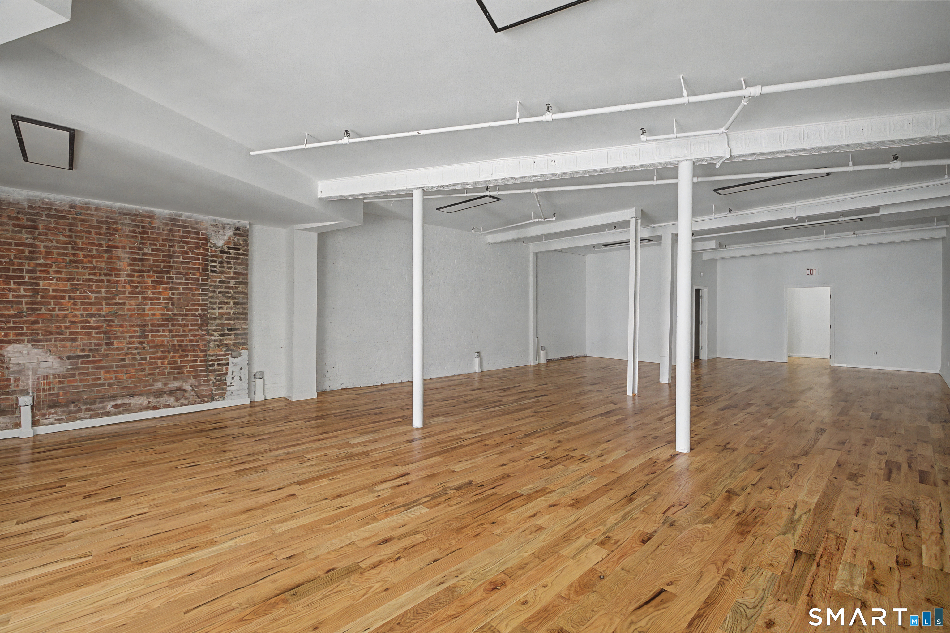 53 Crescent Avenue Bridgeport CT 06608