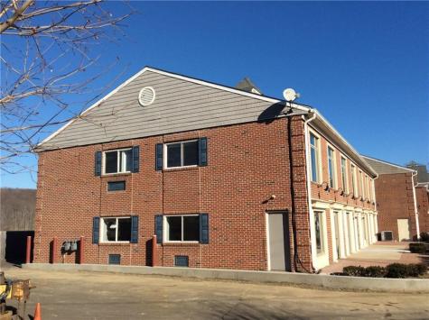 100 State Route 37 New Fairfield CT 06812