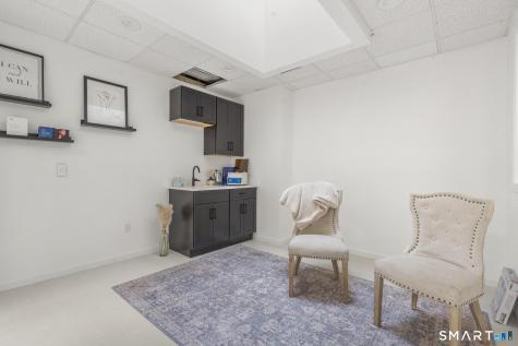 276 Main Street Farmington CT 06032