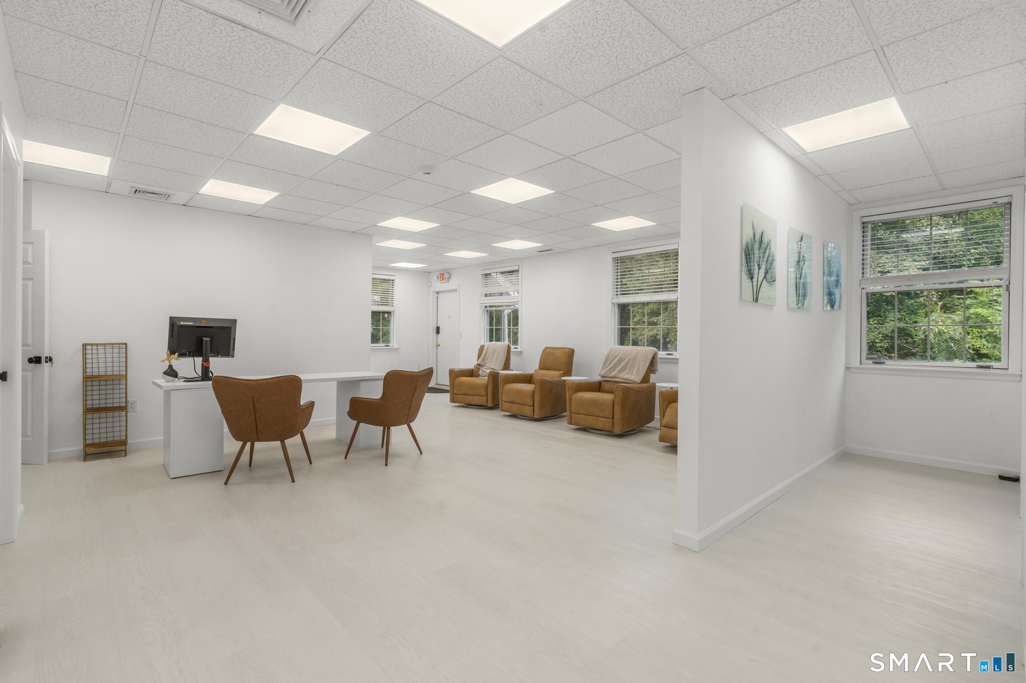 276 Main Street Farmington CT 06032