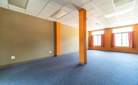 10 Summit Street East Hampton CT 06424
