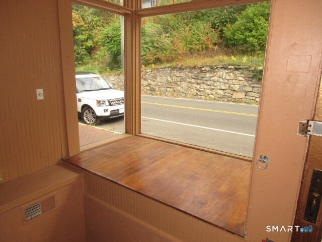 124 Main Street Deep River CT 06417